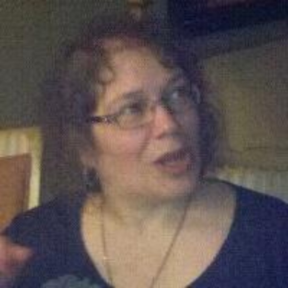 Meet your Posher, Camille